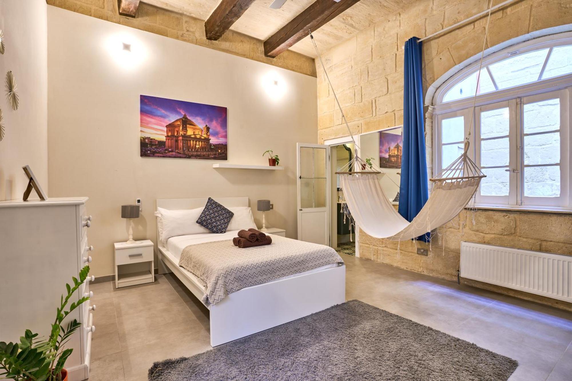 12 -16 , Pacifiku Scicluna Birgu Exterior photo